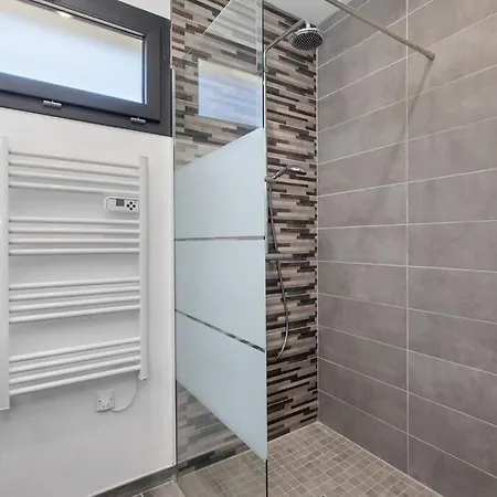Villa Moon - 600m - Clim - 6 Pers - Cap D'agde Agde